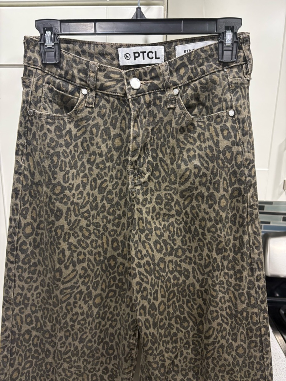 PTCL leopard print jeans - Picture 4 of 8